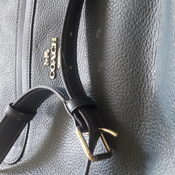 Coach Leather Shoulder Bag - Picture 7 of 8